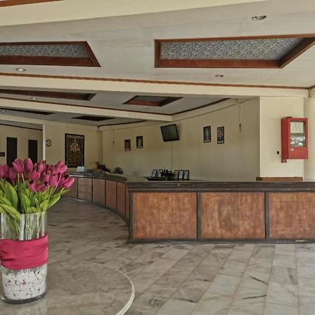 Oyo 89972 Borneo Paradise Beach Hotel Κότα Κιναμπαλού Εξωτερικό φωτογραφία