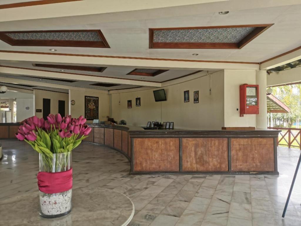 Oyo 89972 Borneo Paradise Beach Hotel Κότα Κιναμπαλού Εξωτερικό φωτογραφία