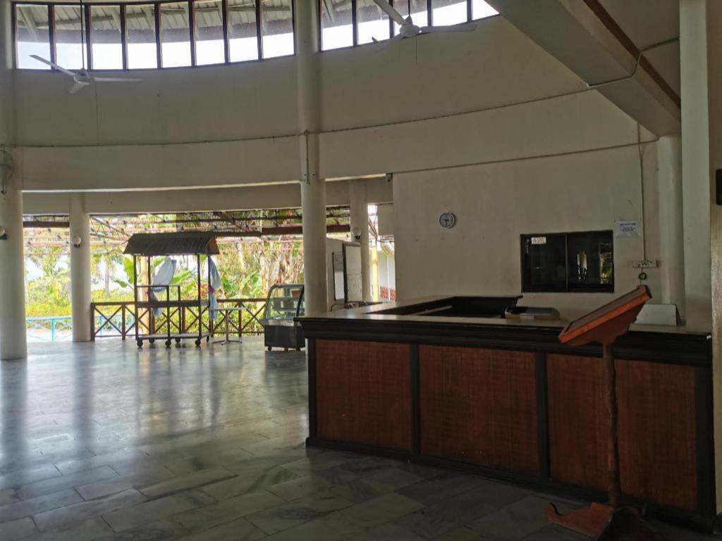 Oyo 89972 Borneo Paradise Beach Hotel Κότα Κιναμπαλού Εξωτερικό φωτογραφία